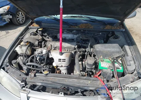 1999 Toyota Camry Le из США, поврежденный, VIN 4T1BG28K1XU607979